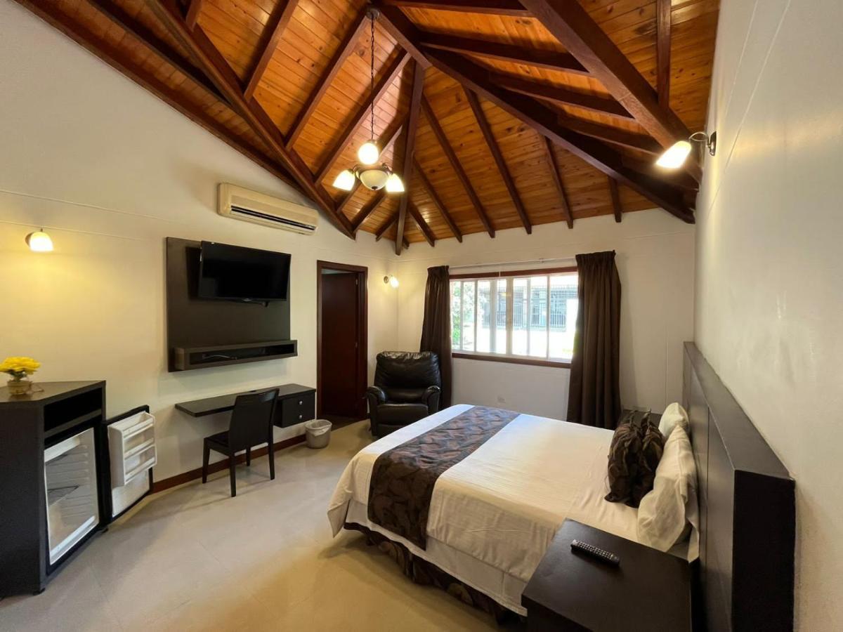 Serenity Suites Casa Boutique 부카라망가 외부 사진