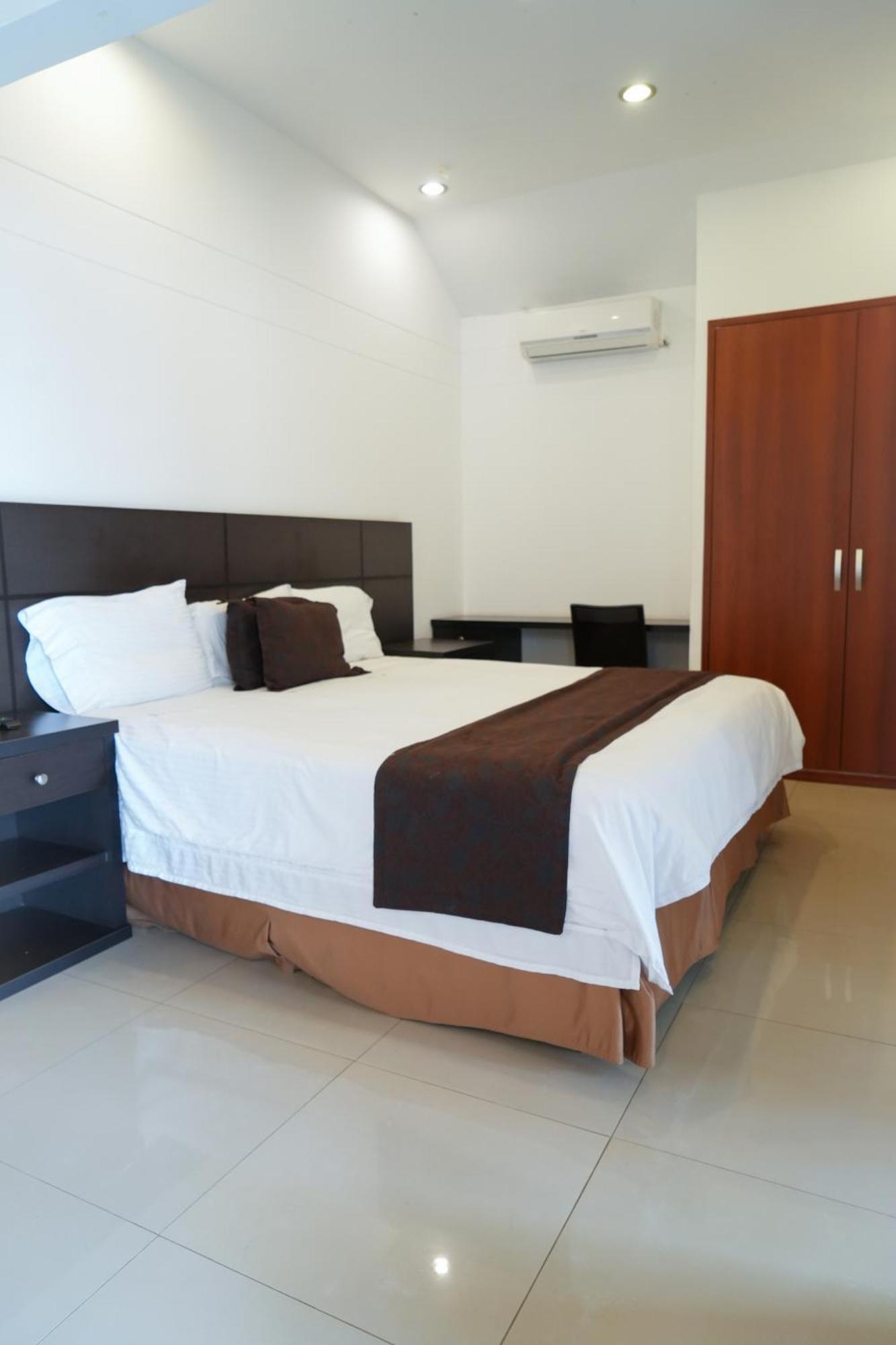 Serenity Suites Casa Boutique 부카라망가 외부 사진
