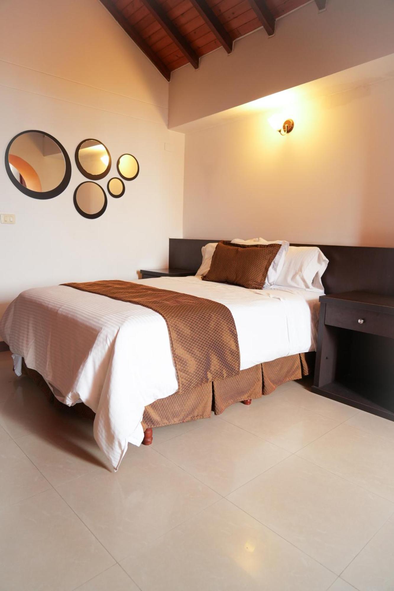 Serenity Suites Casa Boutique 부카라망가 외부 사진