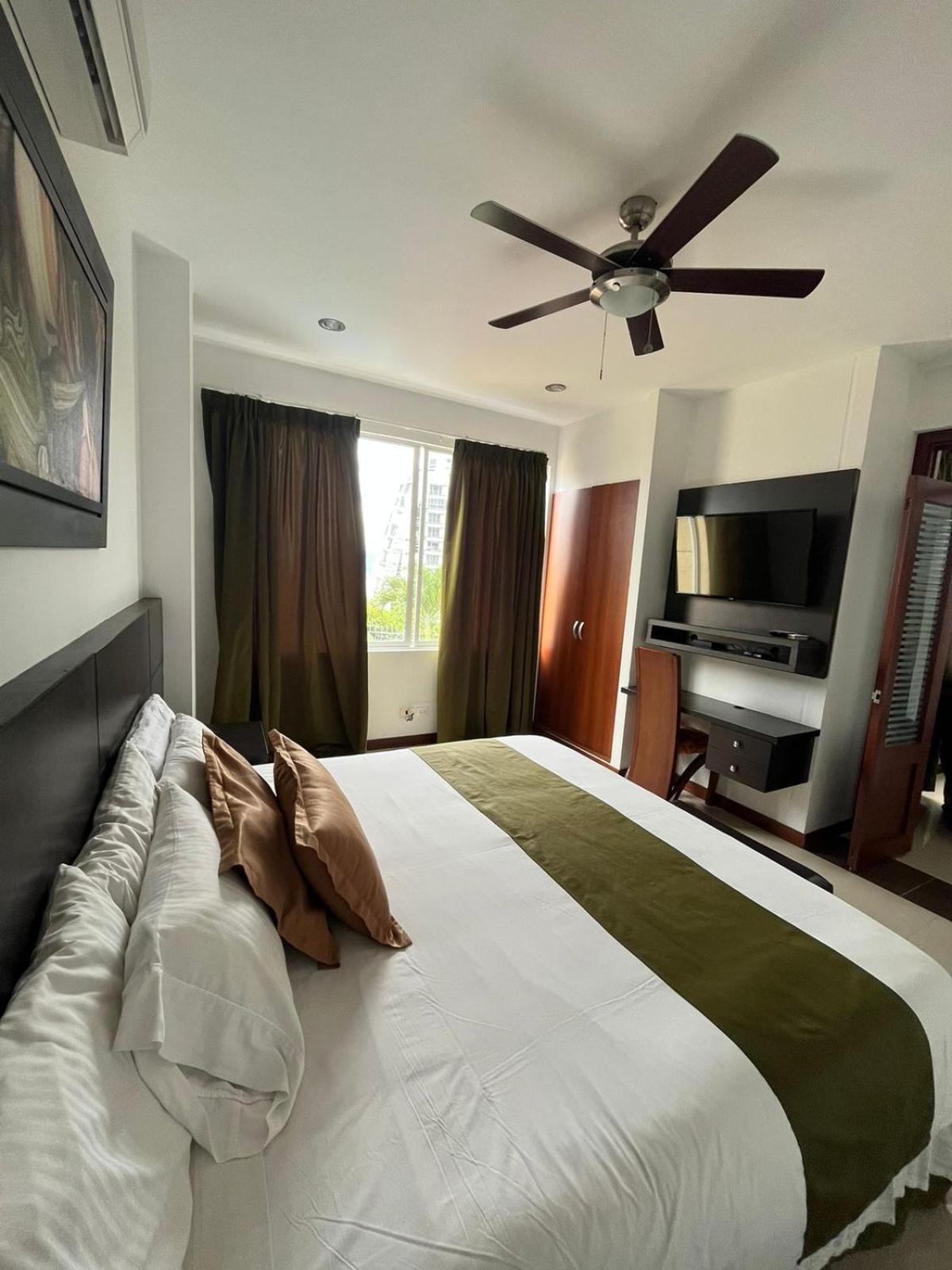 Serenity Suites Casa Boutique 부카라망가 외부 사진